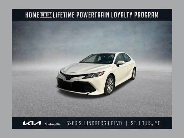 2020 Toyota Camry LE FWD photo