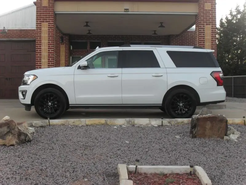 2019 Ford Expedition Max Limited 4WD photo