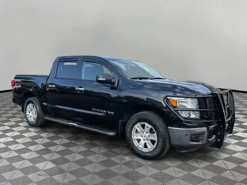 2019 Nissan Titan SV 4WD photo