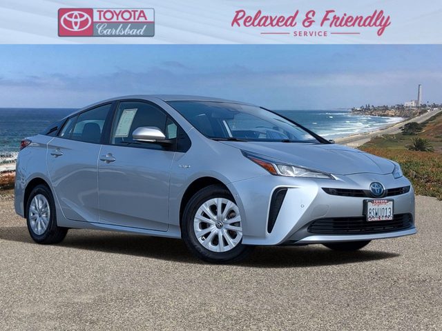 2021 Toyota Prius LE FWD photo