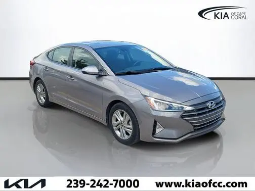 2020 Hyundai Elantra Value Edition FWD photo