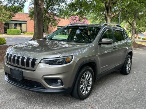2021 Jeep Cherokee Latitude Plus FWD photo