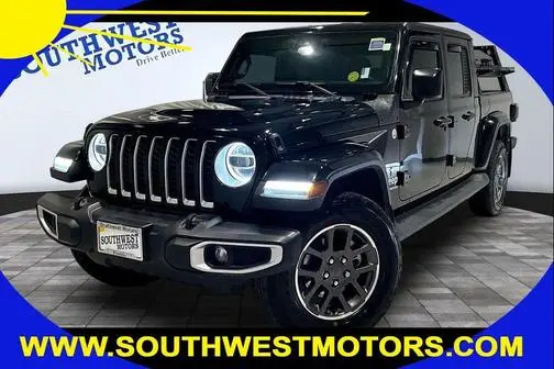 2021 Jeep Gladiator Overland 4WD photo