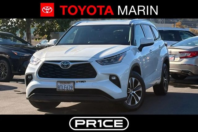 2020 Toyota Highlander Hybrid XLE AWD photo