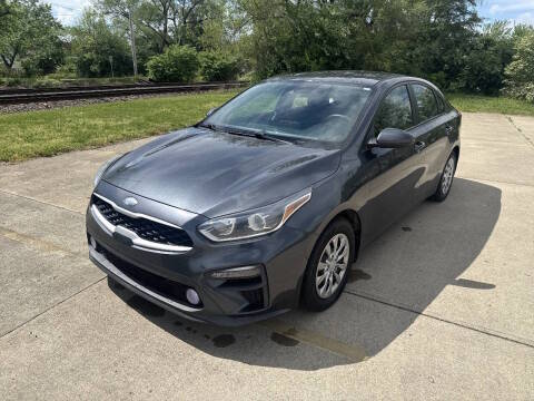 2021 Kia Forte FE FWD photo