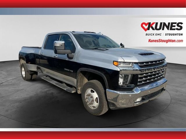 2020 Chevrolet Silverado 3500HD LTZ 4WD photo