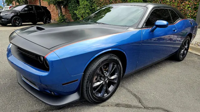 2020 Dodge Challenger GT AWD photo