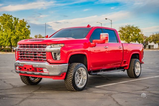 2020 Chevrolet Silverado 2500HD LTZ 4WD photo