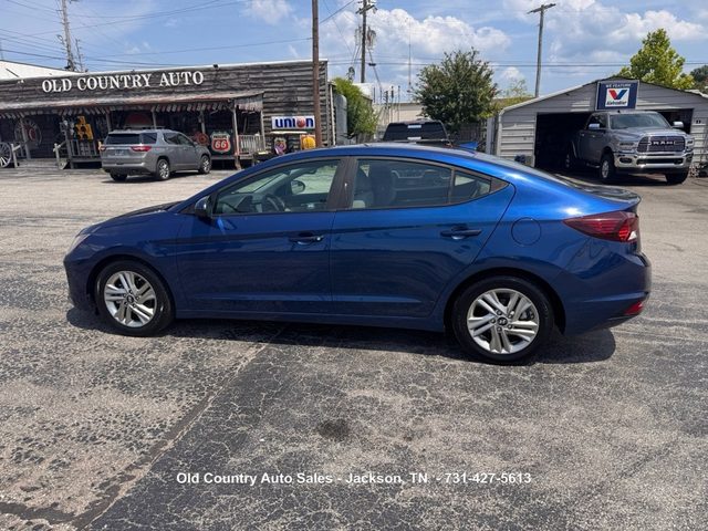 2019 Hyundai Elantra SEL FWD photo