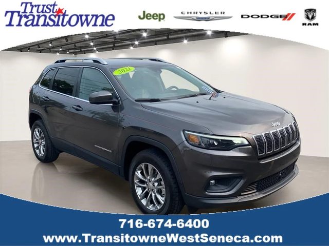 2021 Jeep Cherokee Latitude Lux 4WD photo