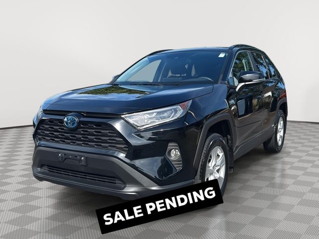 2020 Toyota RAV4 Hybrid XLE AWD photo