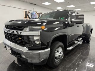 2020 Chevrolet Silverado 3500HD LT 4WD photo