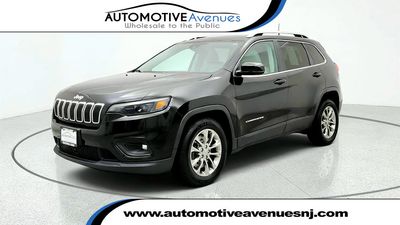 2021 Jeep Cherokee Latitude Plus FWD photo