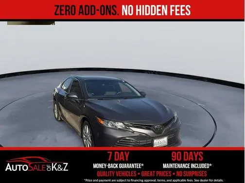 2020 Toyota Camry LE FWD photo