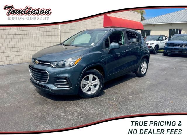 2021 Chevrolet Trax LS FWD photo