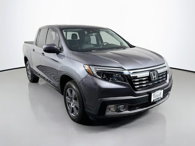 2020 Honda Ridgeline RTL-E AWD photo