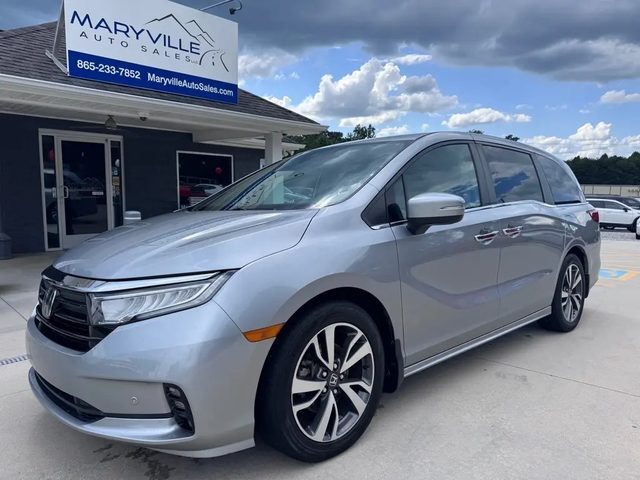 2021 Honda Odyssey Touring FWD photo