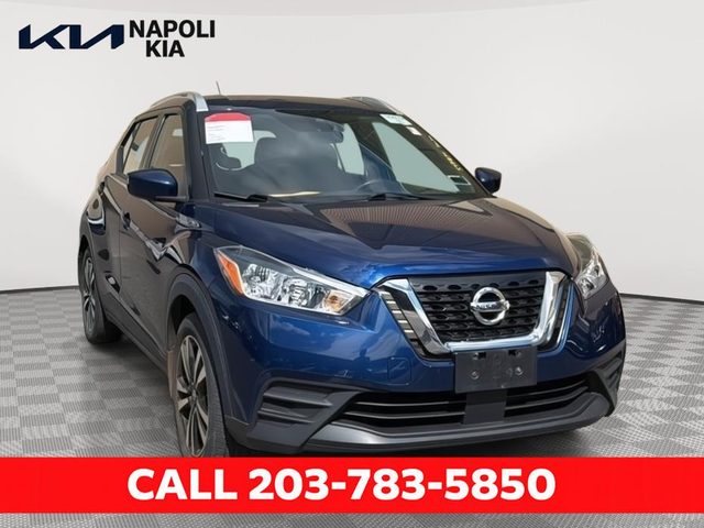 2020 Nissan Kicks SV FWD photo