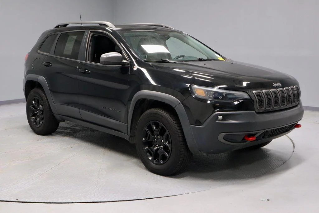 2021 Jeep Cherokee Trailhawk 4WD photo