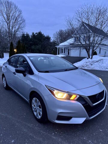 2020 Nissan Versa S FWD photo