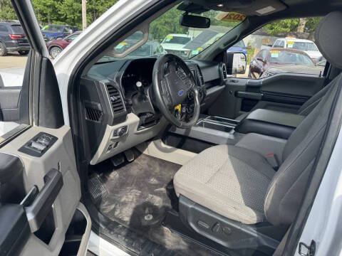 2020 Ford F-150 XLT 4WD photo
