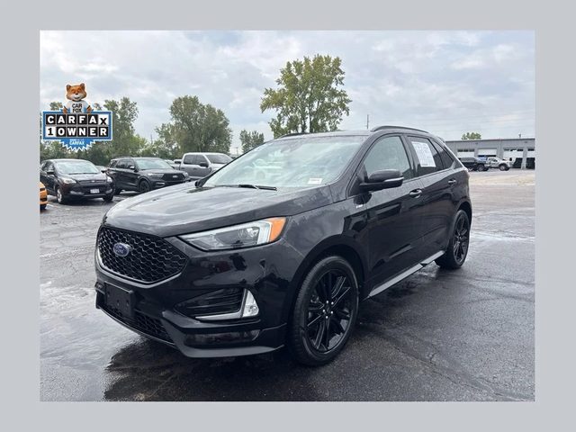 2020 Ford Edge ST Line FWD photo