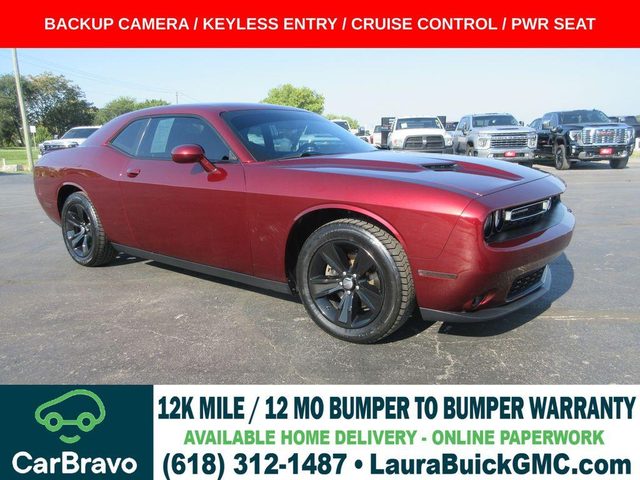 2020 Dodge Challenger SXT RWD photo