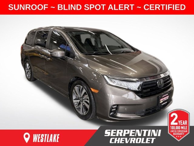 2021 Honda Odyssey Touring FWD photo