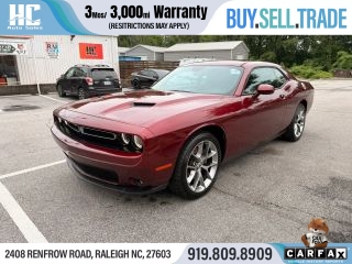 2020 Dodge Challenger SXT RWD photo