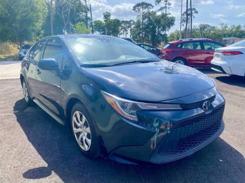 2021 Toyota Corolla LE FWD photo