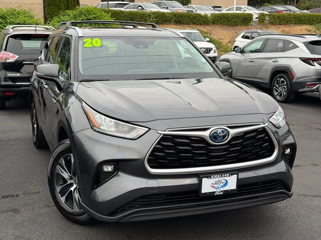 2020 Toyota Highlander Hybrid XLE AWD photo