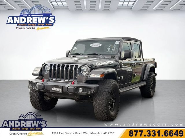 2020 Jeep Gladiator Overland 4WD photo