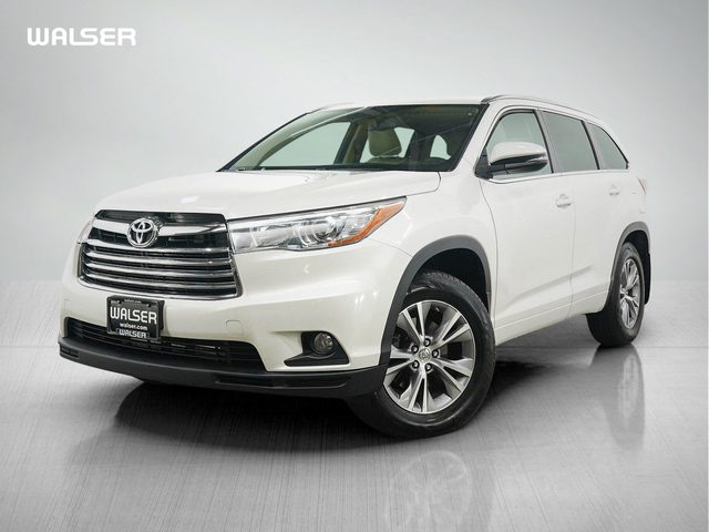 2015 Toyota Highlander XLE AWD photo