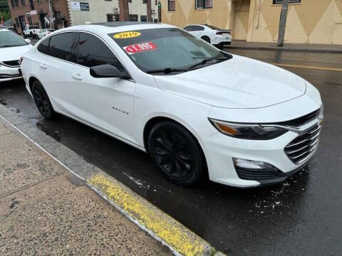 2019 Chevrolet Malibu LT FWD photo