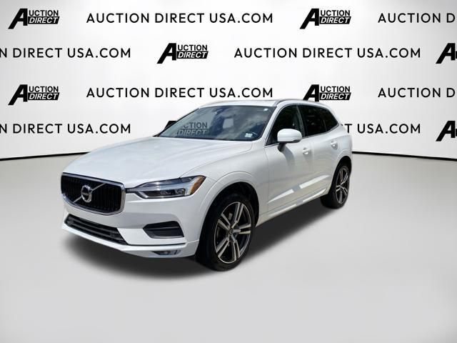 2021 Volvo XC60 Momentum AWD photo