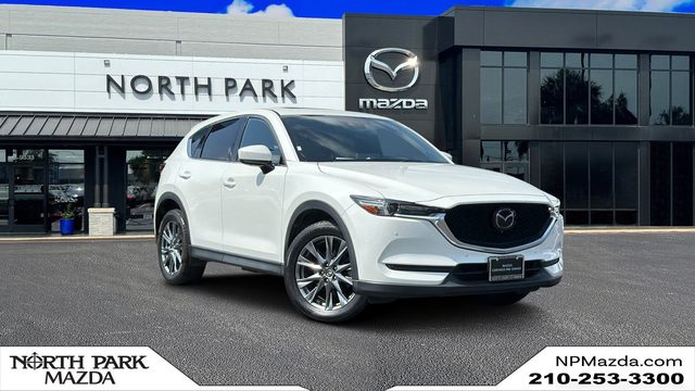 2020 Mazda CX-5 Signature AWD photo