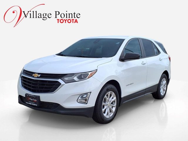 2021 Chevrolet Equinox LS AWD photo