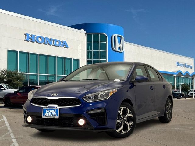 2021 Kia Forte LXS FWD photo