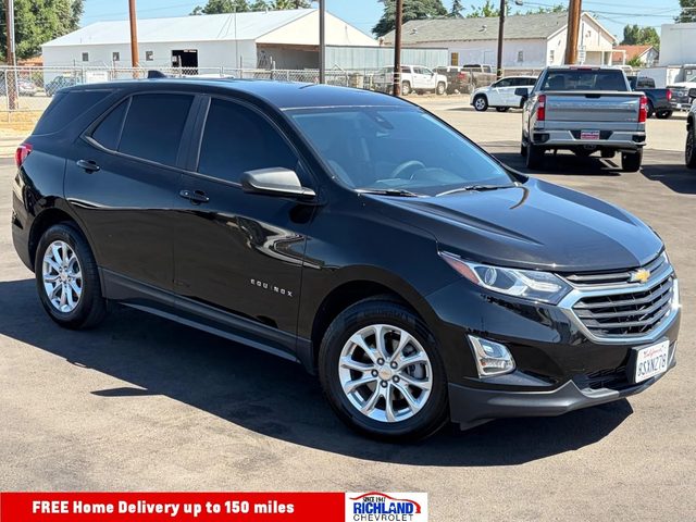 2020 Chevrolet Equinox LS FWD photo