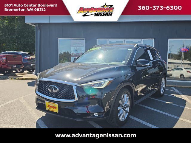 2021 Infiniti QX50 LUXE FWD photo
