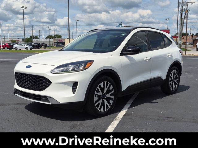 2020 Ford Escape SE Sport Hybrid AWD photo