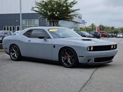 2020 Dodge Challenger SXT RWD photo
