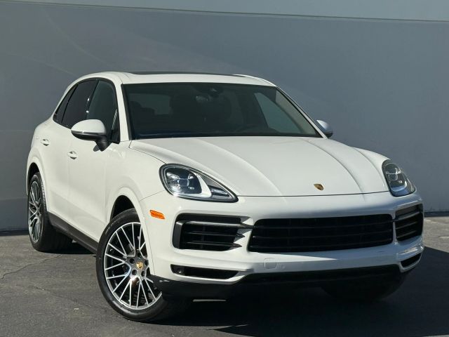 2020 Porsche Cayenne  AWD photo