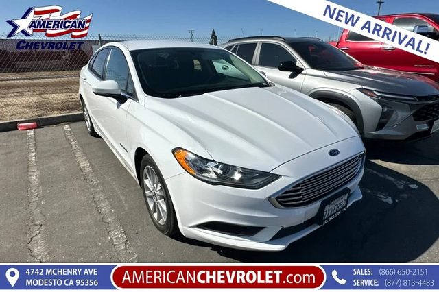 2017 Ford Fusion Hybrid SE FWD photo