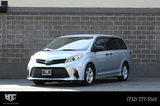 2020 Toyota Sienna L FWD photo