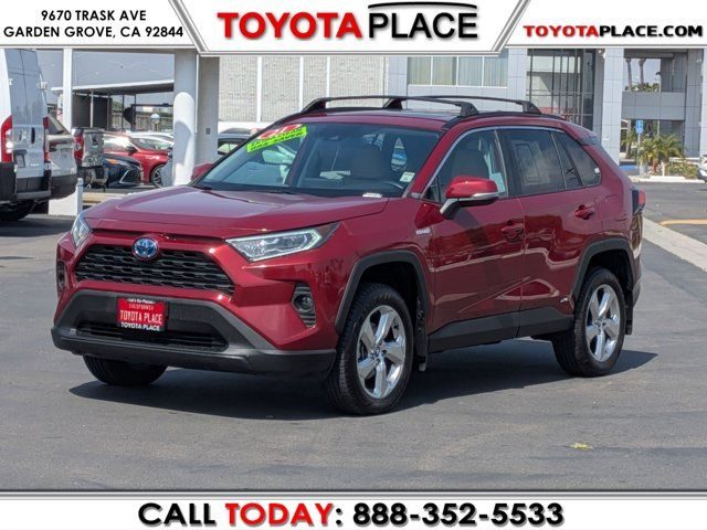 2021 Toyota RAV4 Hybrid XLE Premium AWD photo