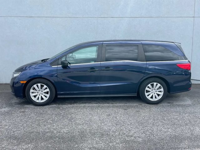 2021 Honda Odyssey LX FWD photo