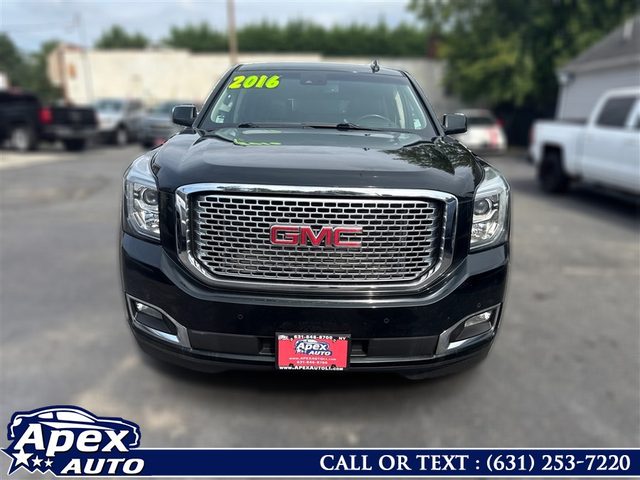 2016 GMC Yukon XL Denali 4WD photo