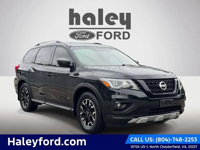 2020 Nissan Pathfinder SL 4WD photo