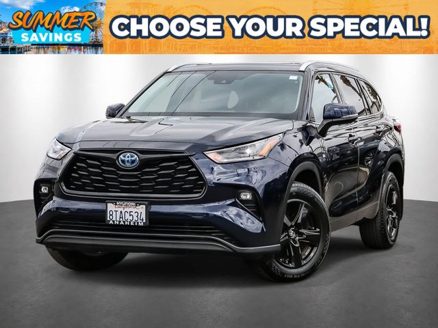 2021 Toyota Highlander Hybrid XLE AWD photo